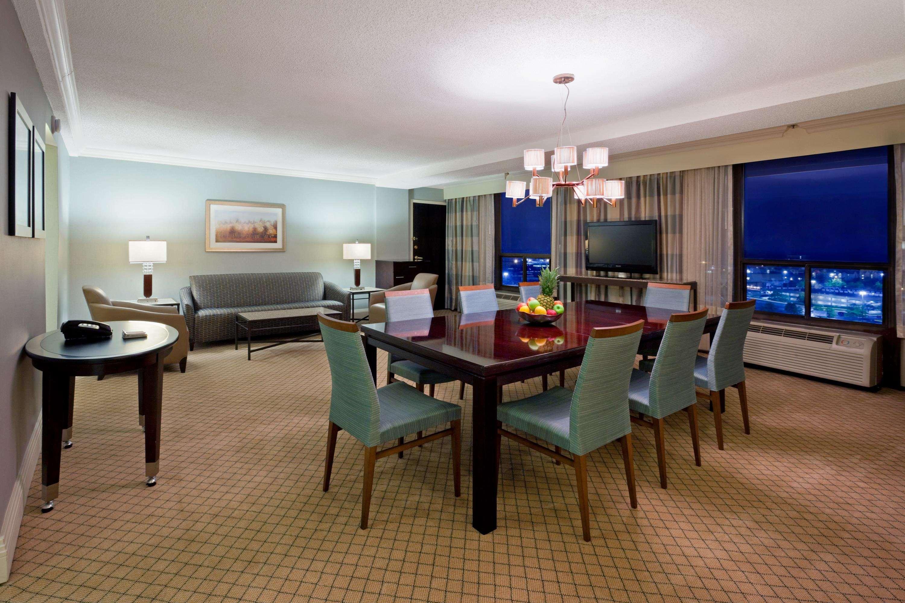 Hotel Hilton Springfield Exterior foto