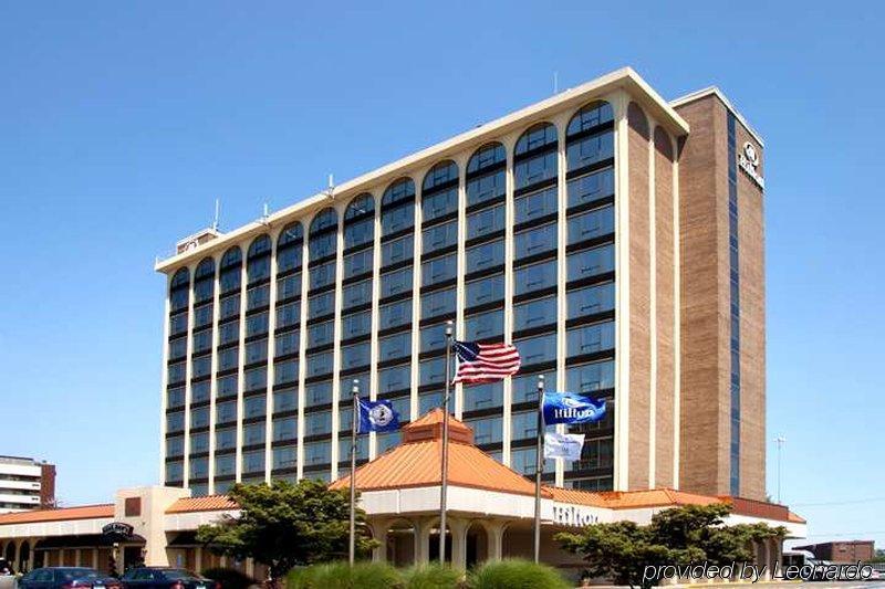 Hotel Hilton Springfield Exterior foto